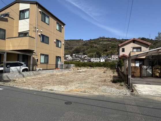 591 sqm Residential Land Plot in Yawatahama, Ehime - Thumbnail 3