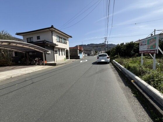 591 sqm Residential Land Plot in Yawatahama, Ehime - Thumbnail 4