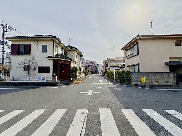 Land for Sale in Higashi-Kanamachi, Katsushika, Tokyo - No Construction Conditions - Thumbnail 4
