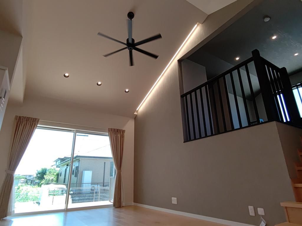 Modern 3LDK House in Kisarazu with Solar Panels and Garage - Thumbnail 4