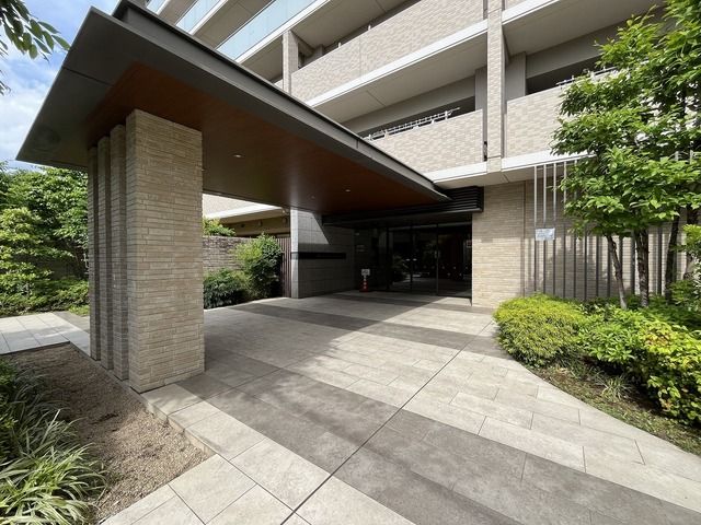 3LDK Apartment for Sale in Tokorozawa, Saitama - Thumbnail 3