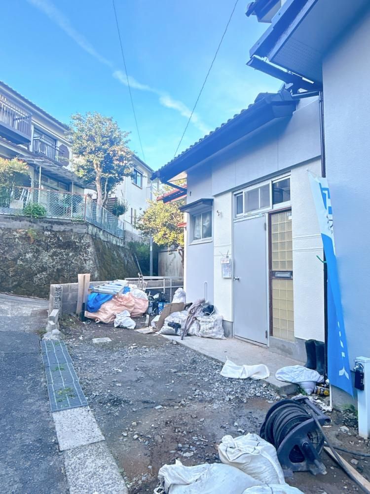 Renovated 2-Story House for Sale in Kagoshima City - Thumbnail 3