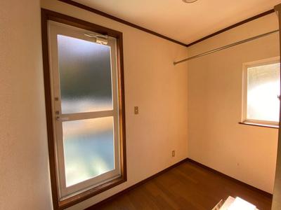Renovated 3-Story House with Ocean Views Near Ajiro Station — Image 4, Atami, Shizuoka