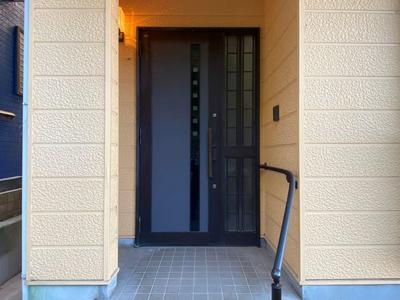 Renovated 3-Story House with Ocean Views Near Ajiro Station — Image 1, Atami, Shizuoka