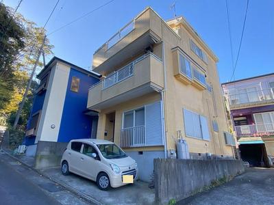 Renovated 3-Story House with Ocean Views Near Ajiro Station — Image 1, Atami, Shizuoka