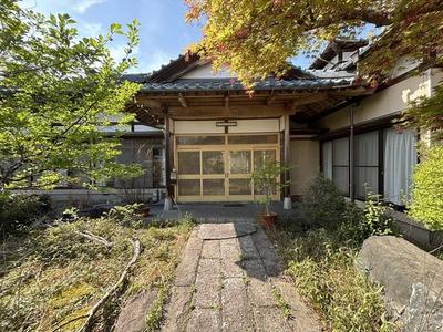 Spacious 8DK House with Large Garden in Niigata's Akiha Ward — Image 1, Akiba, Niigata