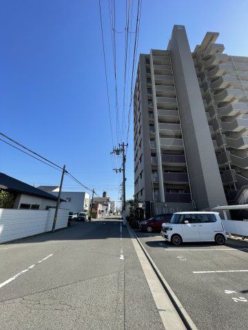 3LDK Apartment for Sale in Wakayama City, Wakayama Prefecture - Thumbnail 4