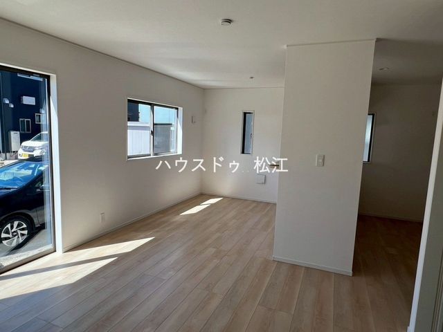 New 4LDK House in Matsue, Shimane | 2025 Build with Parking - Thumbnail 3