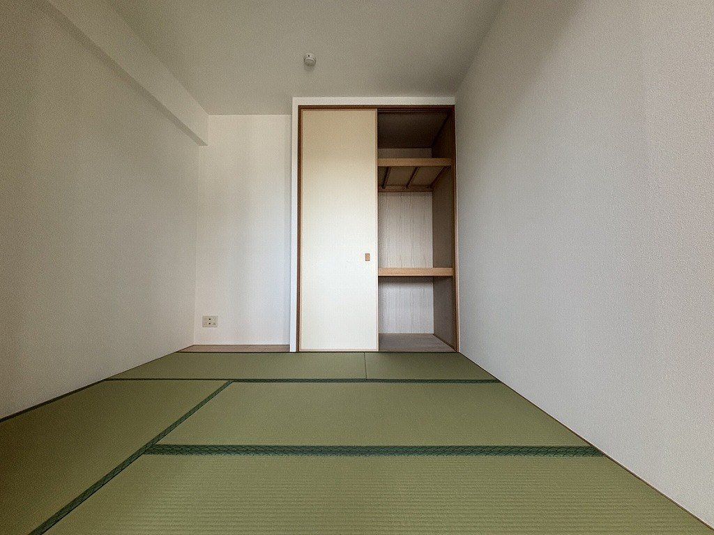 3LDK Apartment for Sale in Nara City, Nara Prefecture - Thumbnail 3