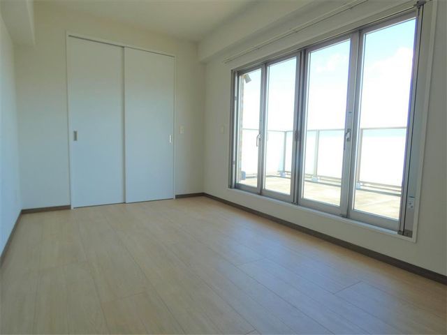 3LDK Apartment in Kitakyushu - Grand Palace Eiganomaru Forest - Thumbnail 2