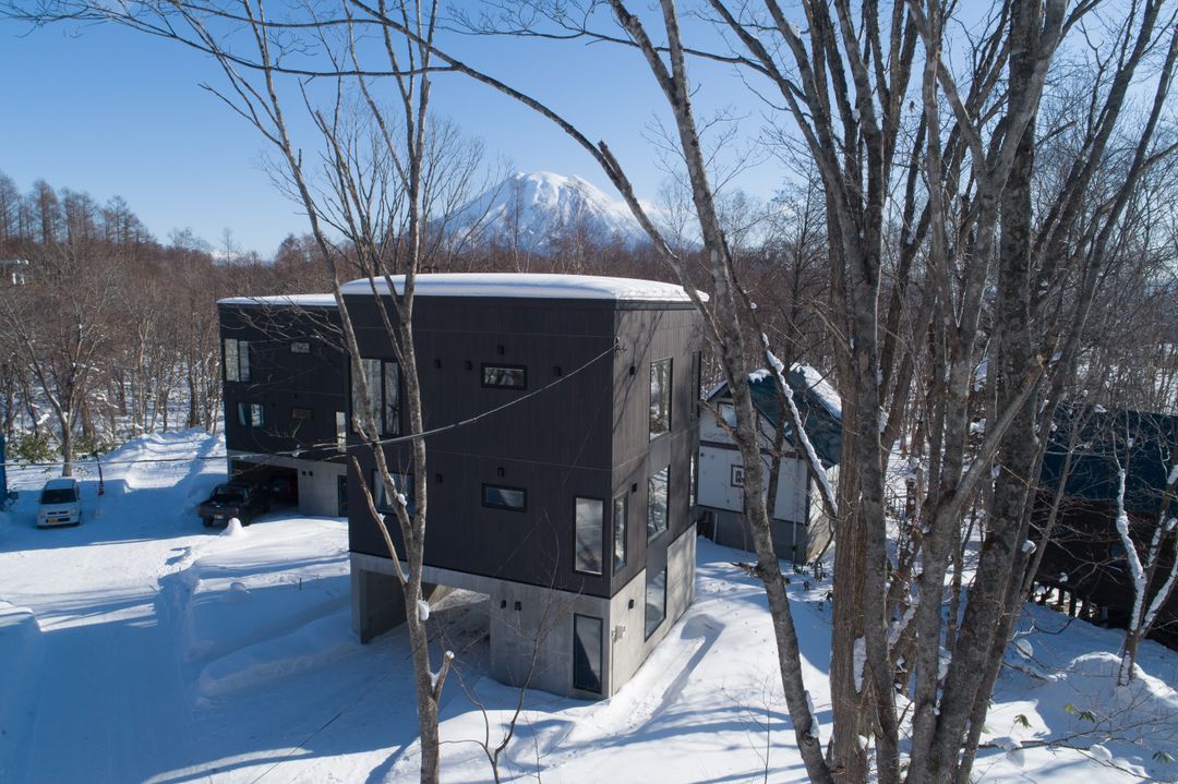 3-Bedroom Chalet for Sale in Niseko Soga, Hokkaido - Thumbnail 2