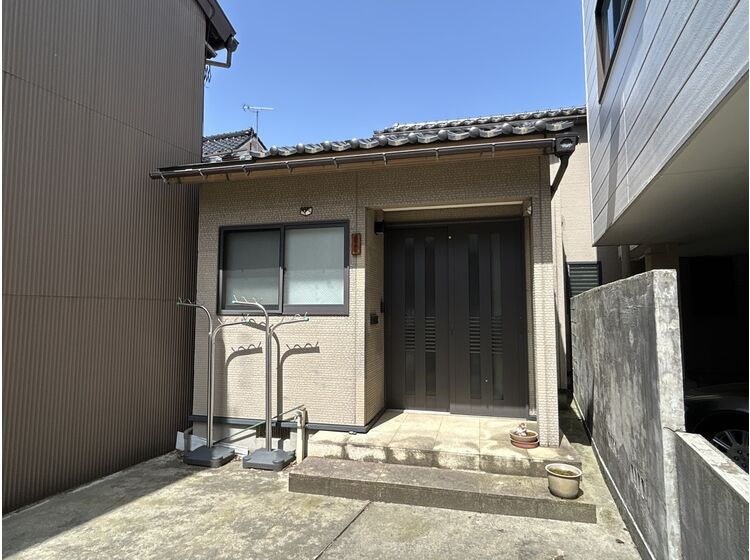 4LDK Single-Story Home in Kanazawa's Katamachi District - Thumbnail 2