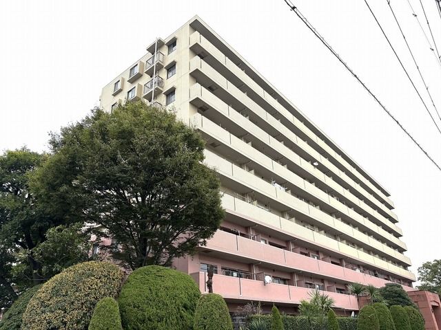 Renovated 3LDK Apartment Near Shin-Misato Station, Saitama - Thumbnail 3