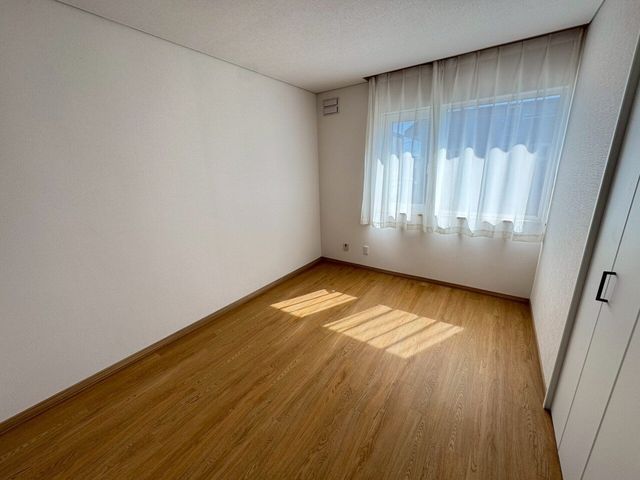 4LDK House for Sale in Higashi-Miyanosho, Sapporo - Thumbnail 3