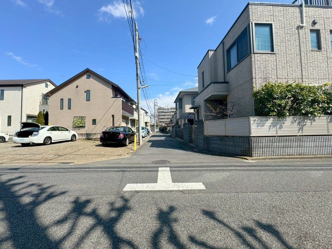 Modern Japanese Home Land for Sale in Nerima, Tokyo - Thumbnail 3