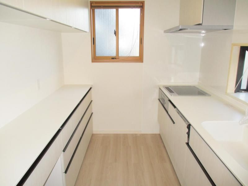 Renovated 3LDK House for Sale in Tokushima City, Tokushima - Thumbnail 3