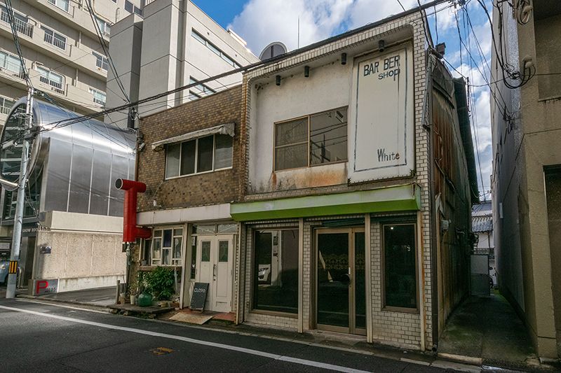 Unrenovated Kyoto Machiya with Shop on Teramachi Street for Sale - Thumbnail 2
