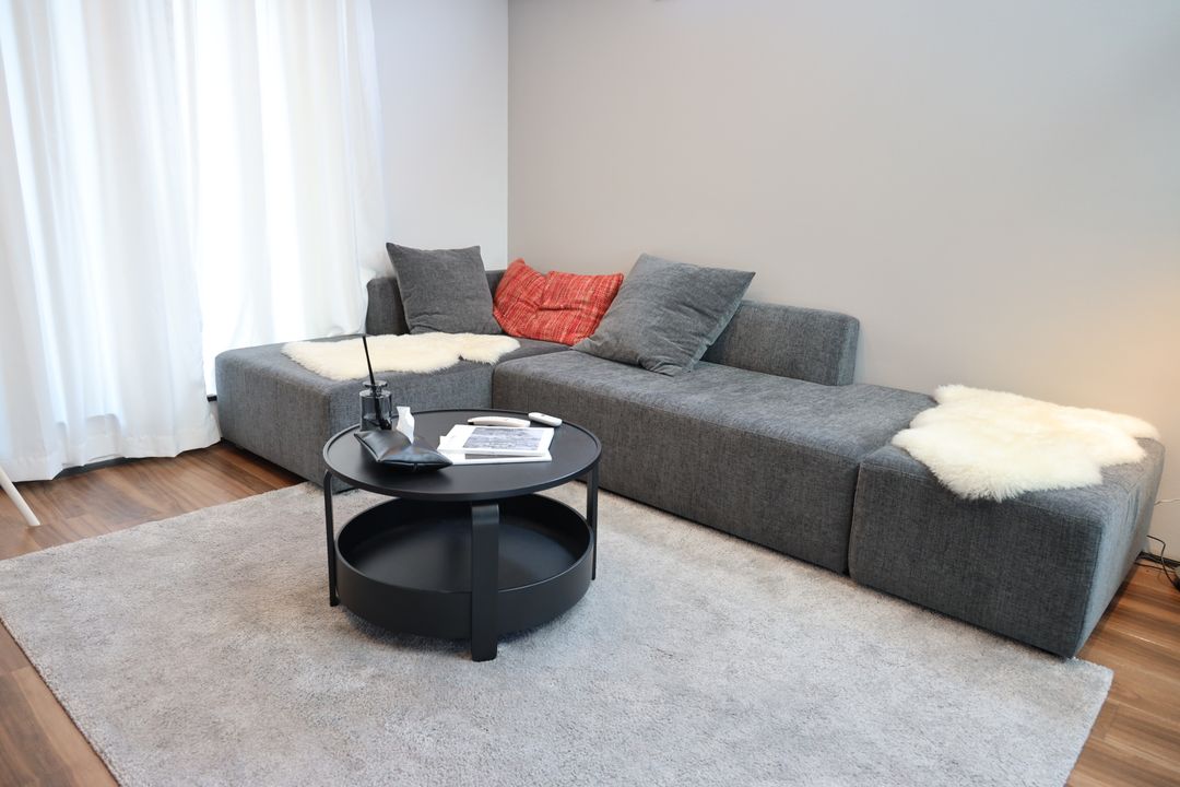 Stylish 4.5-Bedroom House in Central Kutchan, Hokkaido - Thumbnail 4