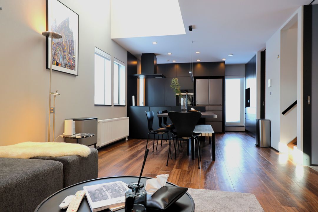 Stylish 4.5-Bedroom House in Central Kutchan, Hokkaido - Thumbnail 2