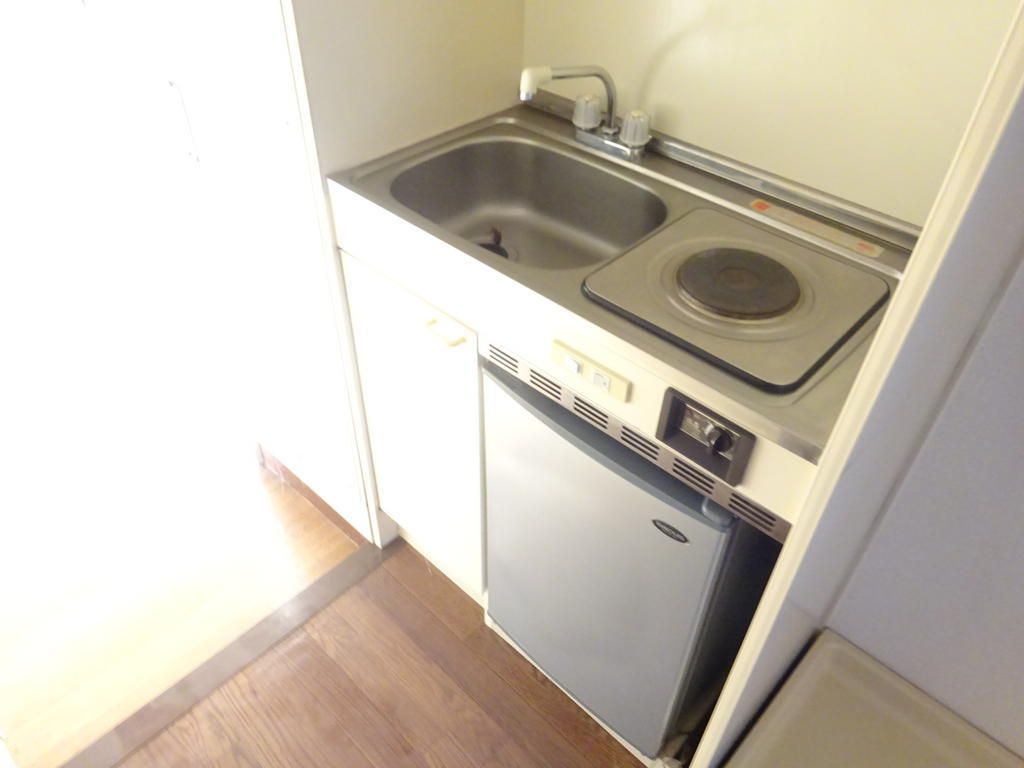 1R Apartment in Hashima, Gifu - 16.8m² with Balcony - Thumbnail 3