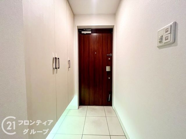 Renovated 3LDK Apartment in Ikaruga, Nara | Top Floor with South Balcony - Thumbnail 4