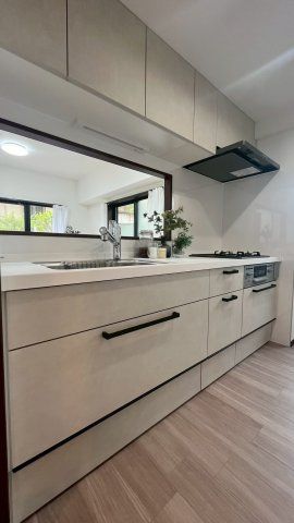 Cosmo Takarazuka City Form 3SLDK Apartment for Sale - Thumbnail 4