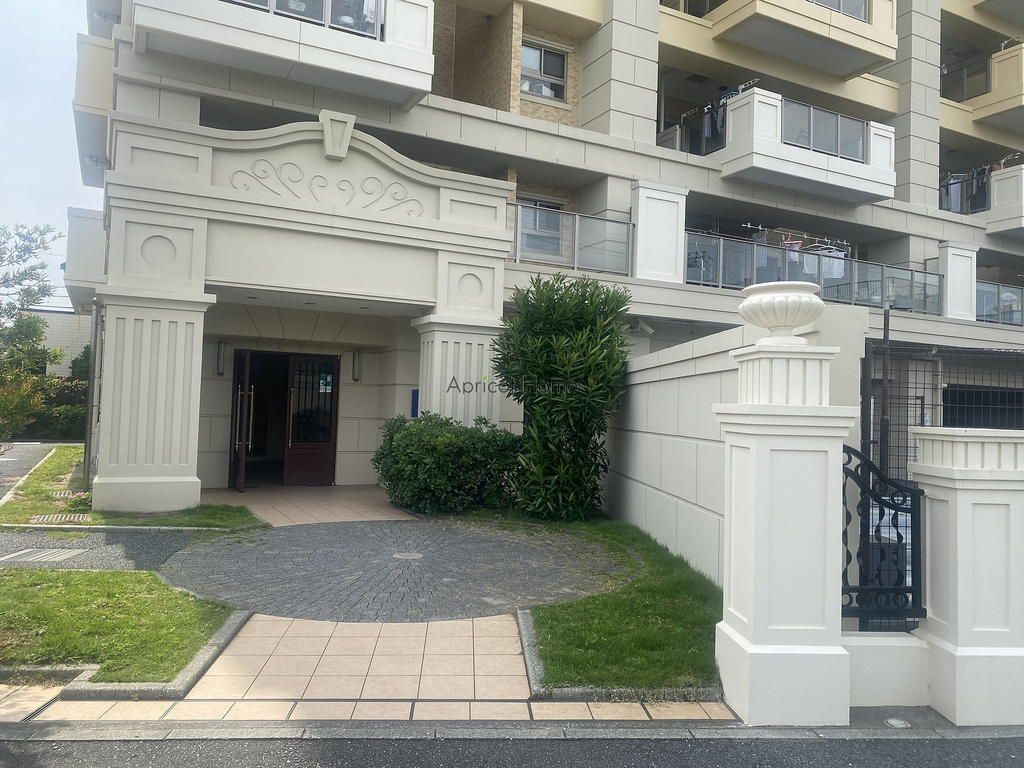 3LDK Apartment in Hiratsuka | 75m² | Near JR Station - Thumbnail 3