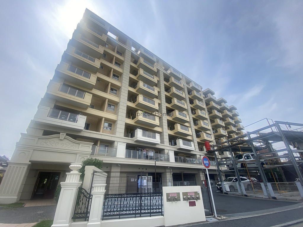 3LDK Apartment in Hiratsuka | 75m² | Near JR Station - Thumbnail 2