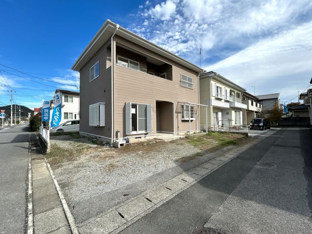 Renovated 4LDK House for Sale in Ashikaga, Tochigi - Thumbnail 4