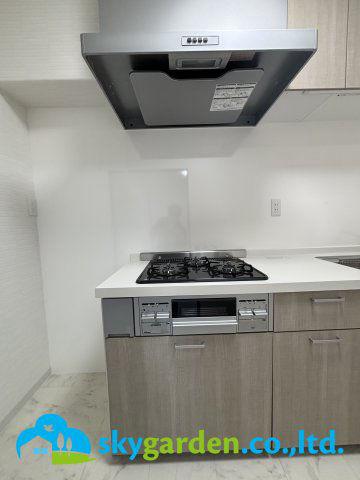3LDK Condo Near Tokai University Mae Station in Hadano — Image 4, Hadano, Kanagawa