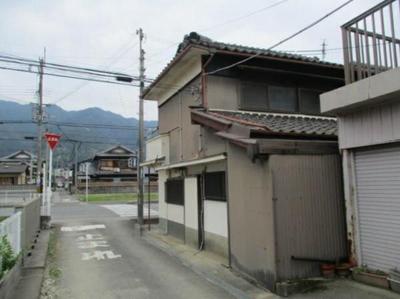 Used House in Kainan City Ononaka - 5K — Image 1, Kainan, Wakayama