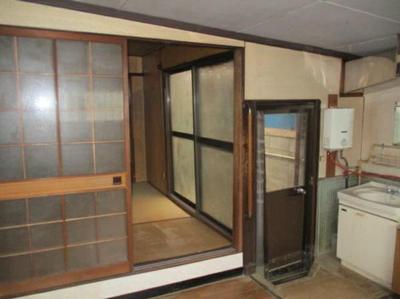Used House in Kainan City Ononaka - 5K — Image 3, Kainan, Wakayama