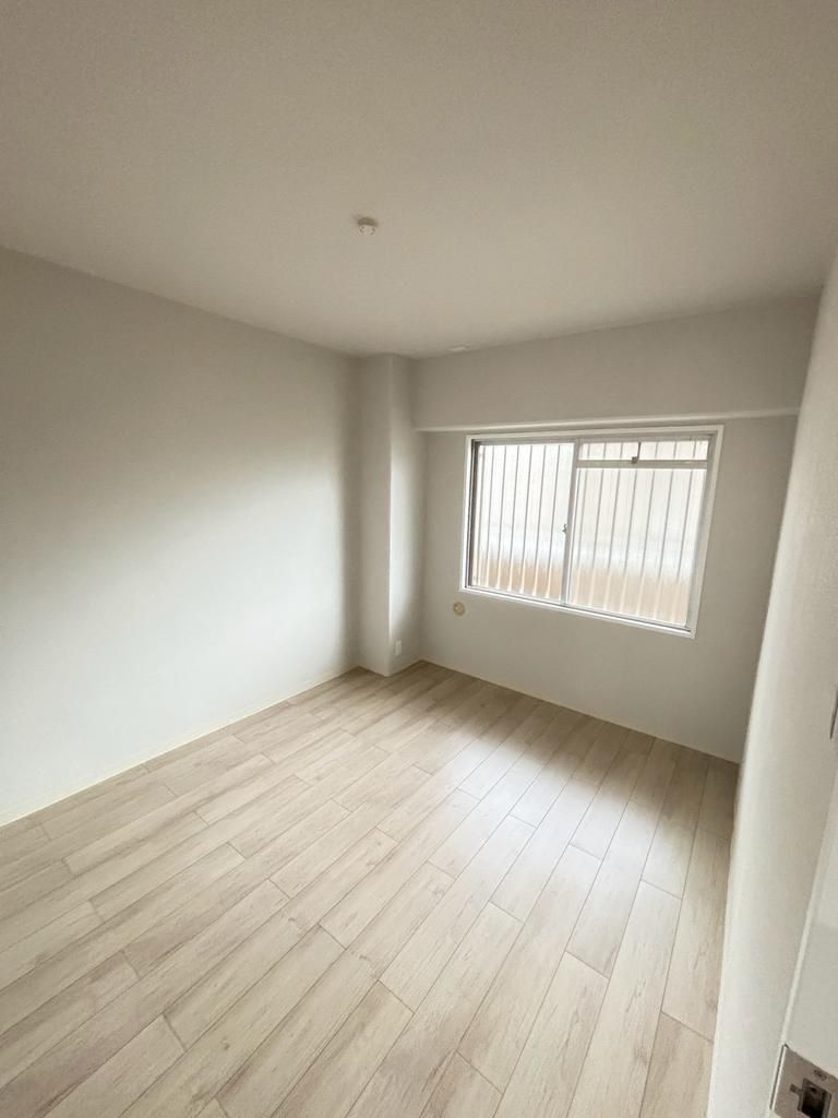 Renovated 3LDK Apartment for Sale near Kofune Station, Uji - Thumbnail 3