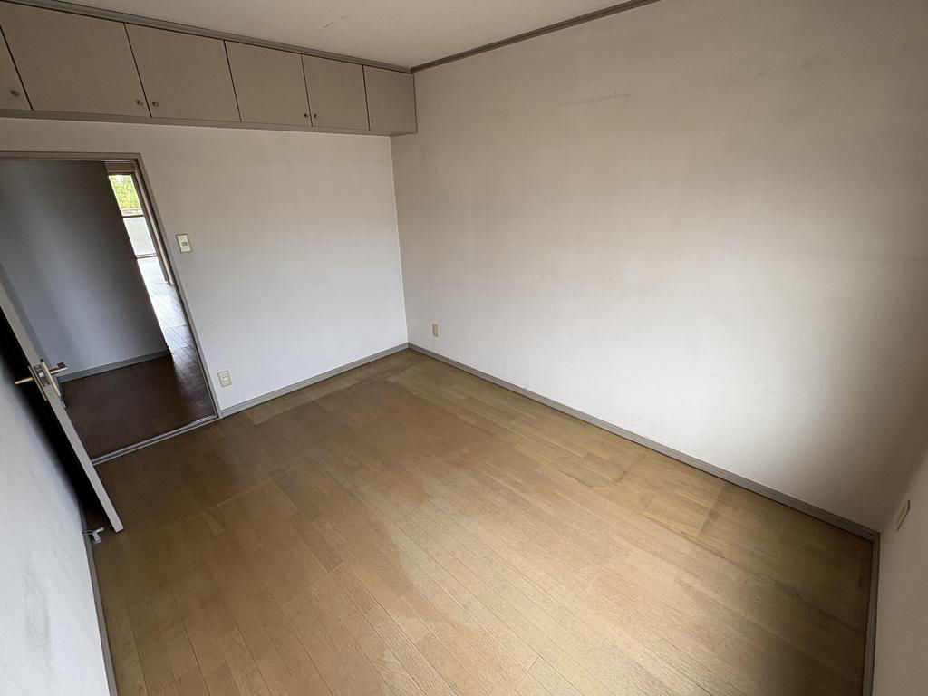 3LDK Apartment Near JR Yoshihara Station, Fuji City - Thumbnail 3