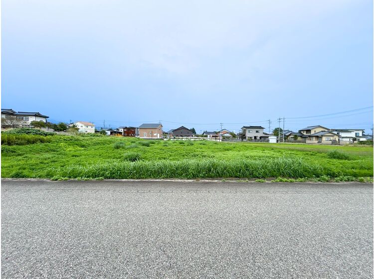 Large 1778 sqm Land Plot in Kamiichi, Toyama for Agricultural Use - Thumbnail 3