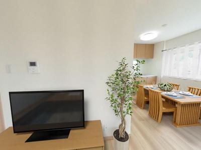 Used detached house Takarazuka City Hibarigaokayamate 2-chome Detached house - Takarazuka City — Image 2, Takarazuka City, Hyogo