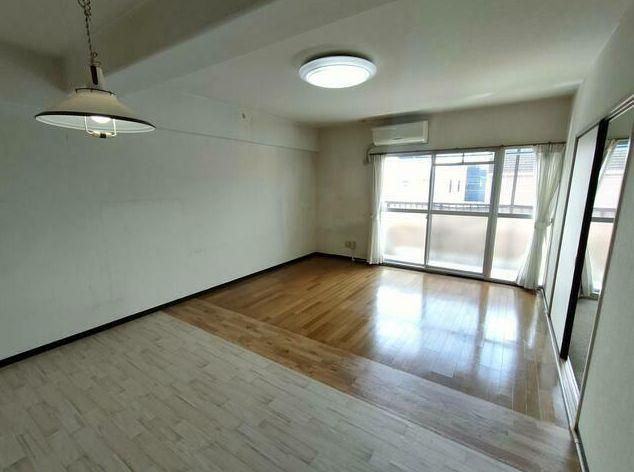 4LDK Apartment in Oita City with Balcony - Thumbnail 4