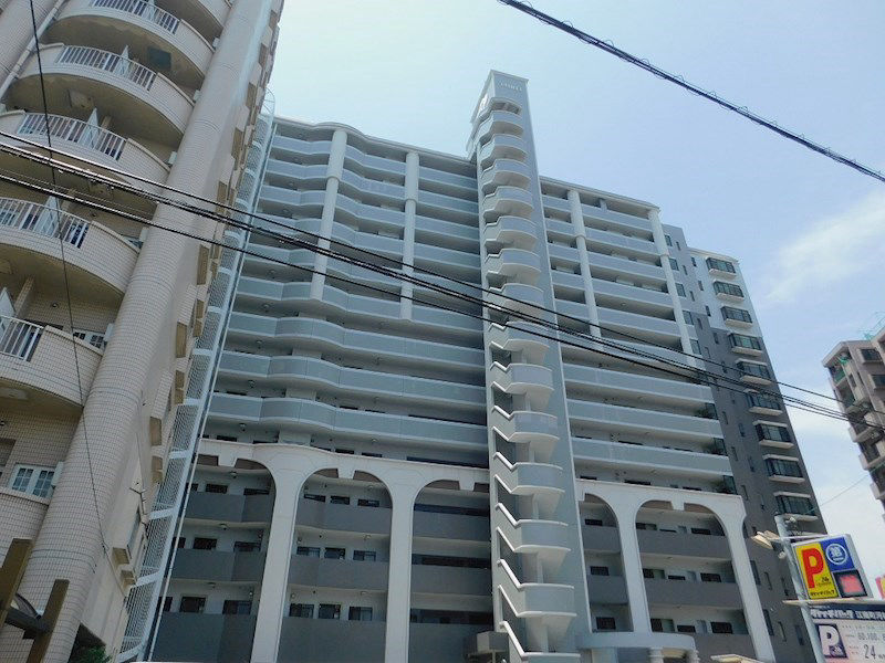 Sunlife Asaka 3LDK Apartment in Kitakyushu - Thumbnail 2