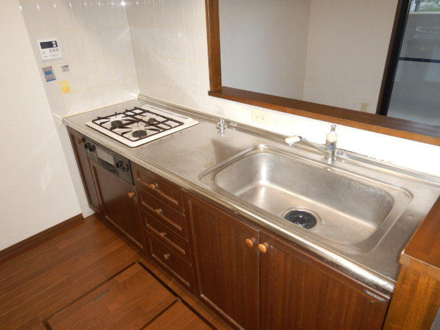 Neo Heights Tomio Ekimae 3LDK Apartment for Sale in Nara - Thumbnail 2