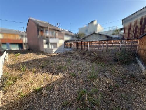 Vacant Land for Sale in Kyoto's Shimogyo Ward Near Kyoto Station - Image 1