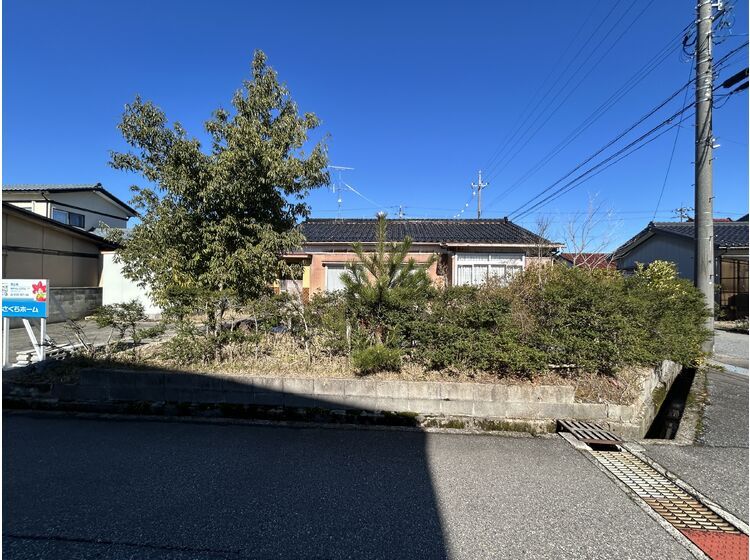 95 Tsubo Corner Land for Sale in Takaoka, Toyama - Thumbnail 4