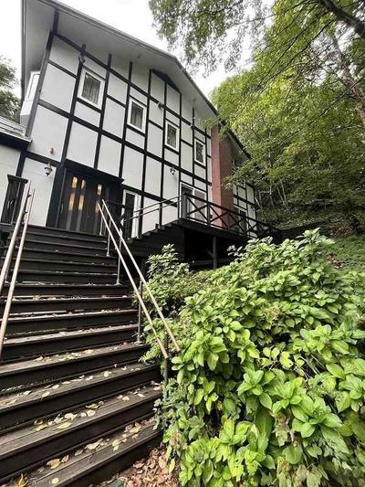 9LDK Mountain Villa in Royal City Daisen Resort, Tottori — Image 11, Hoki, Tottori