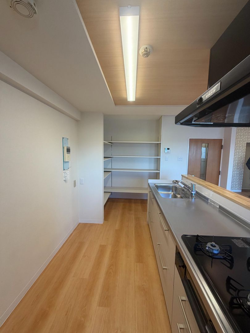 2LDK Apartment for Sale in Akita City, Akita Prefecture - Thumbnail 2
