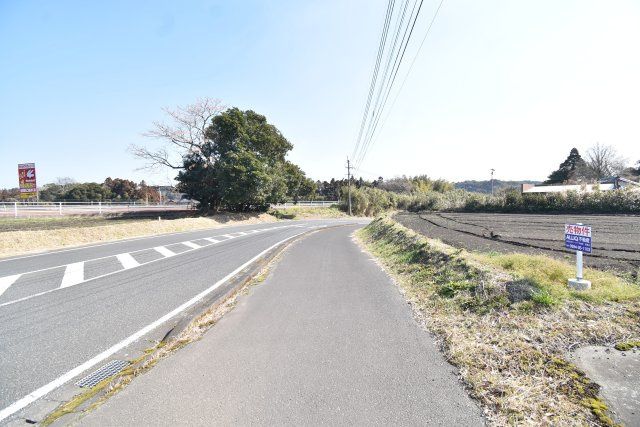 473 sqm Vacant Land for Sale in Kanoya, Kagoshima - Prime Location - Thumbnail 4