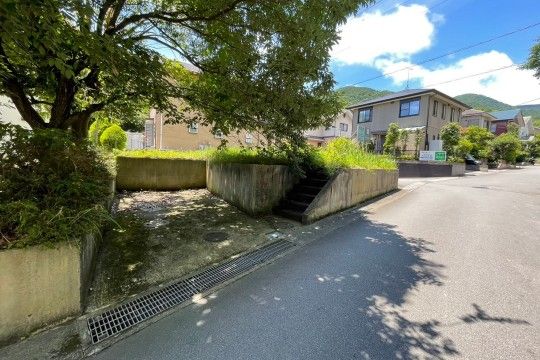 Vacant Corner Lot for Sale in Yugawara, Kanagawa - Thumbnail 3