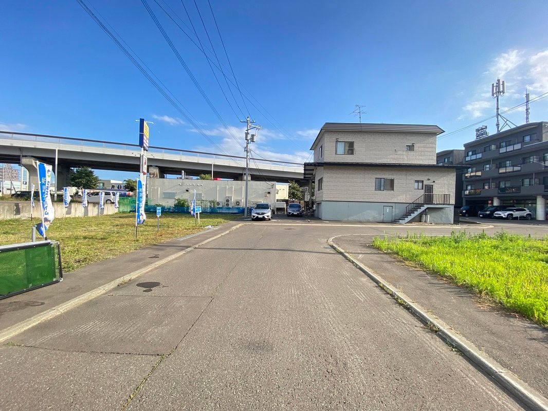 Land for Sale in Hassamu, Sapporo - Building Condition Attached Plots - Thumbnail 3