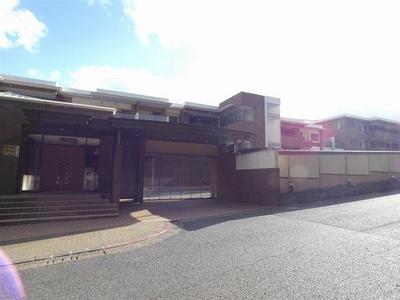 4LDK Apartment in Kitakyushu with Balcony — Image 1, Yahatahigashi, Fukuoka