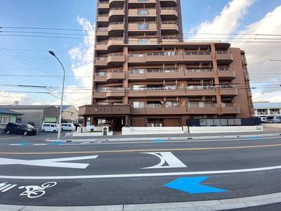 2LDK Apartment in Rivierre Hills Honjo, Kitakyushu — Image 1, Yahatanishi, Fukuoka