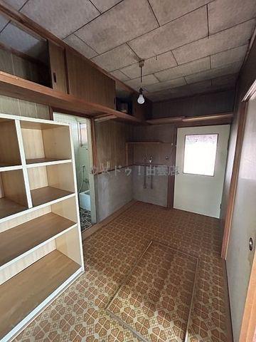 Spacious 6SDK Traditional Home in Izumo's Sotezono Area — Image 2, Izumo, Shimane