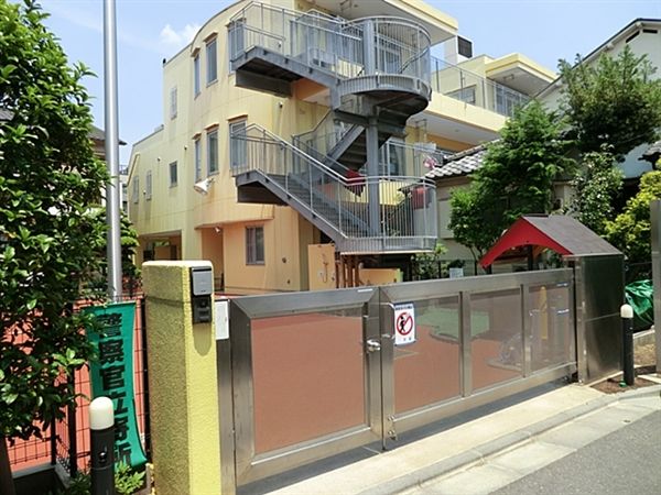 Land for Sale in Kita, Tokyo - No Construction Conditions - Thumbnail 2